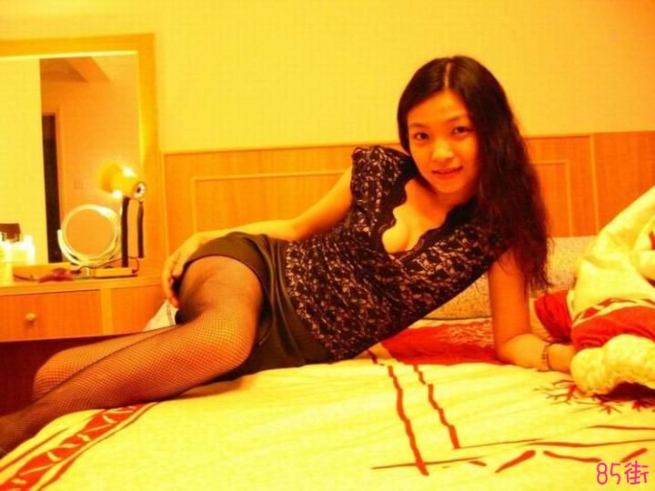 少女留洋充分吸收國外的性教育