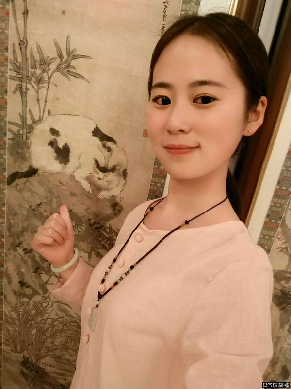 溫柔小女友十分的舒服迷人