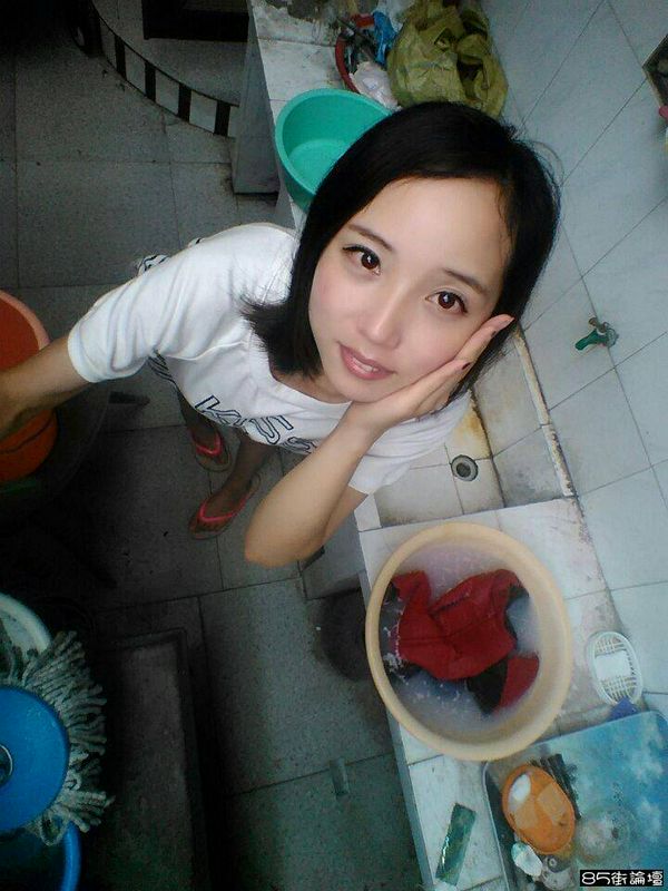 小母狗婊子調(diào)教肛交、喝尿樣樣拿手