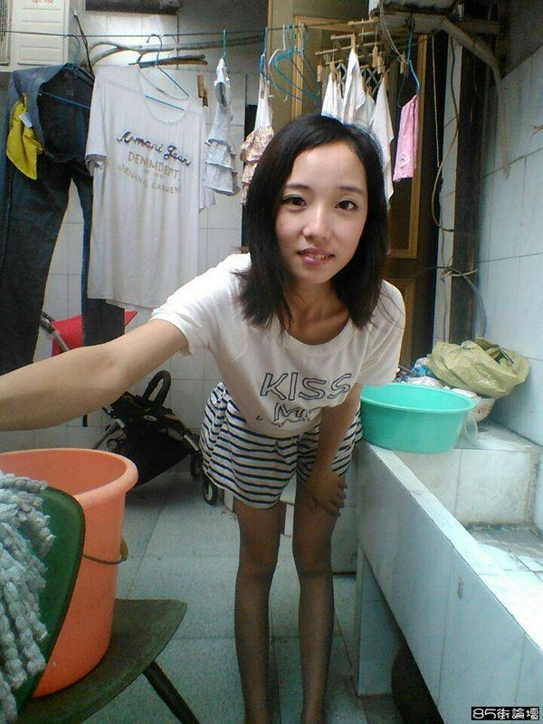 小母狗婊子調(diào)教肛交、喝尿樣樣拿手