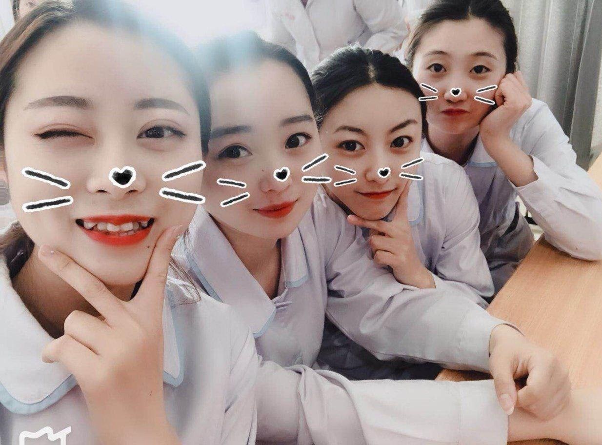 露臉美女4 7月24日更新