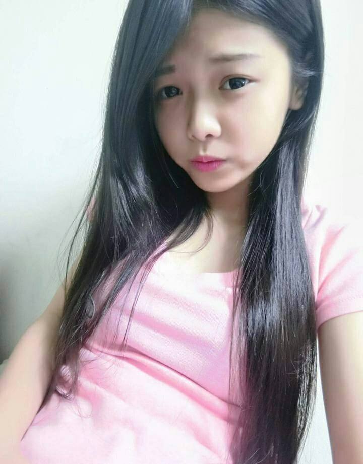 072902 露臉美女