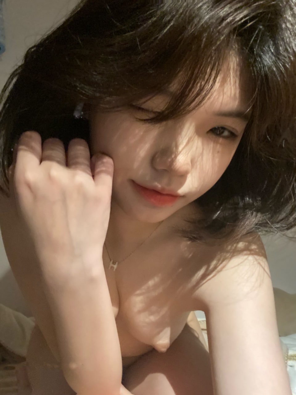 露臉美女