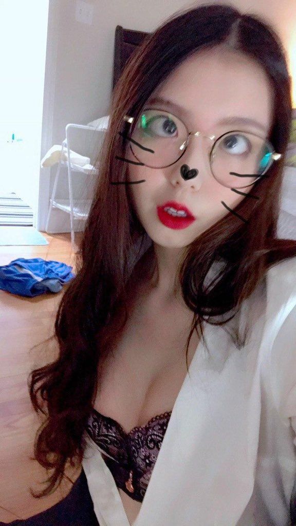 床下貴婦床上蕩婦，精選露臉反差婊美乳嫩穴
