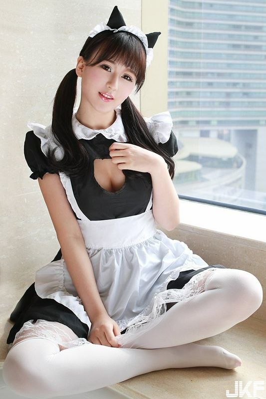 嬌媚女仆唐雨辰制服誘惑美乳搶鏡