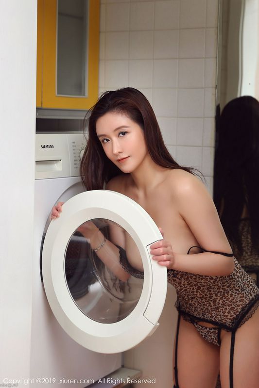 爆乳曲缐超兇勐任瑩櫻Jenny