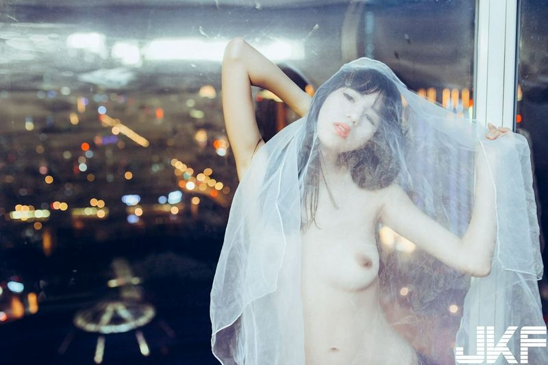 推女郎艾栗栗唯美套圖