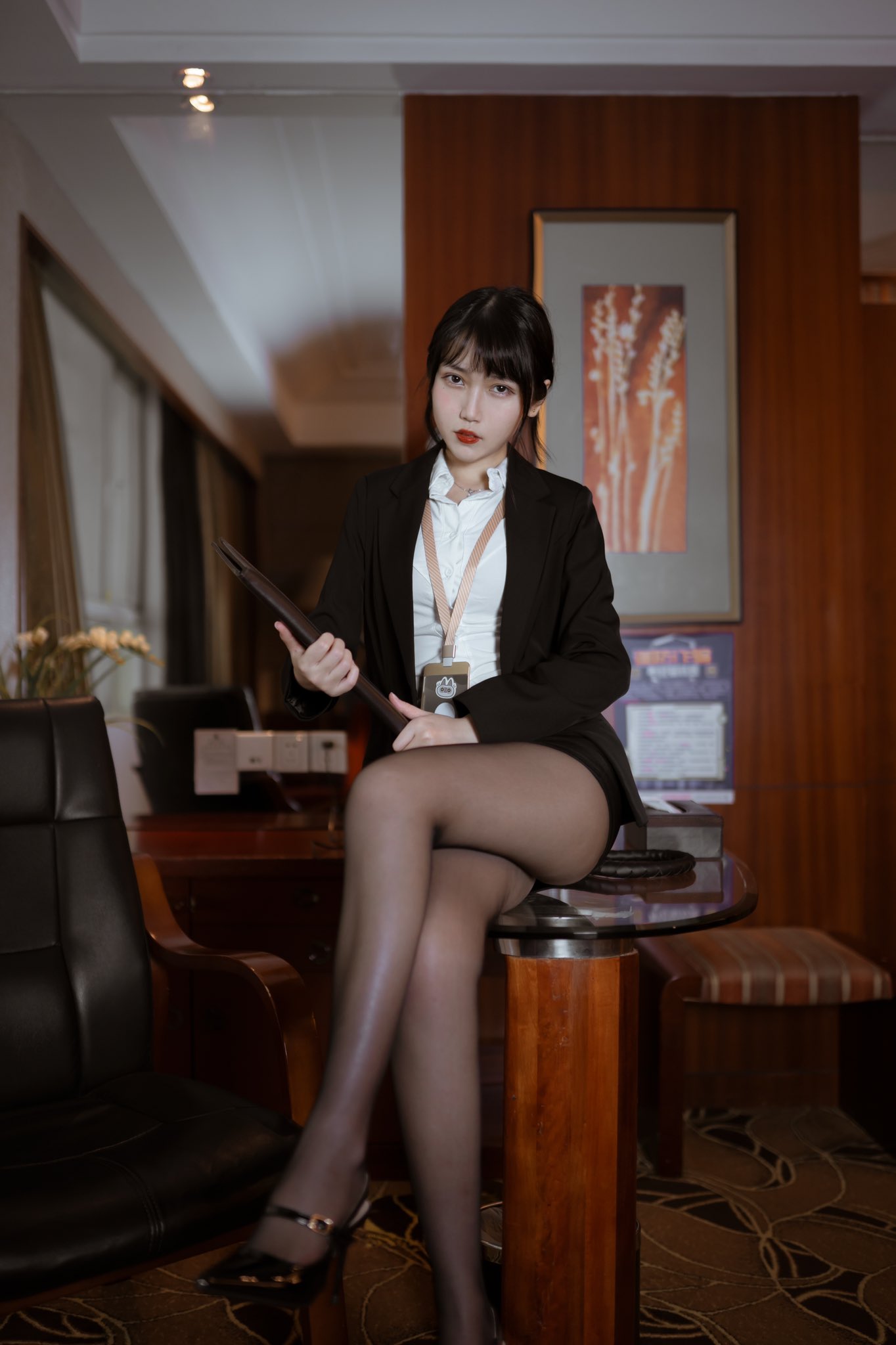 絲襪美腿繼續(xù)安排