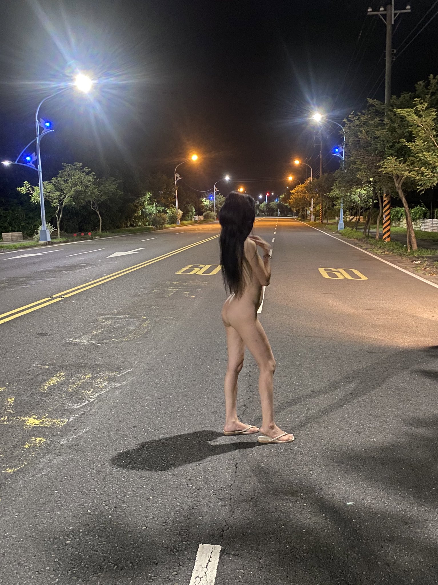 今天的主題是露出來 二