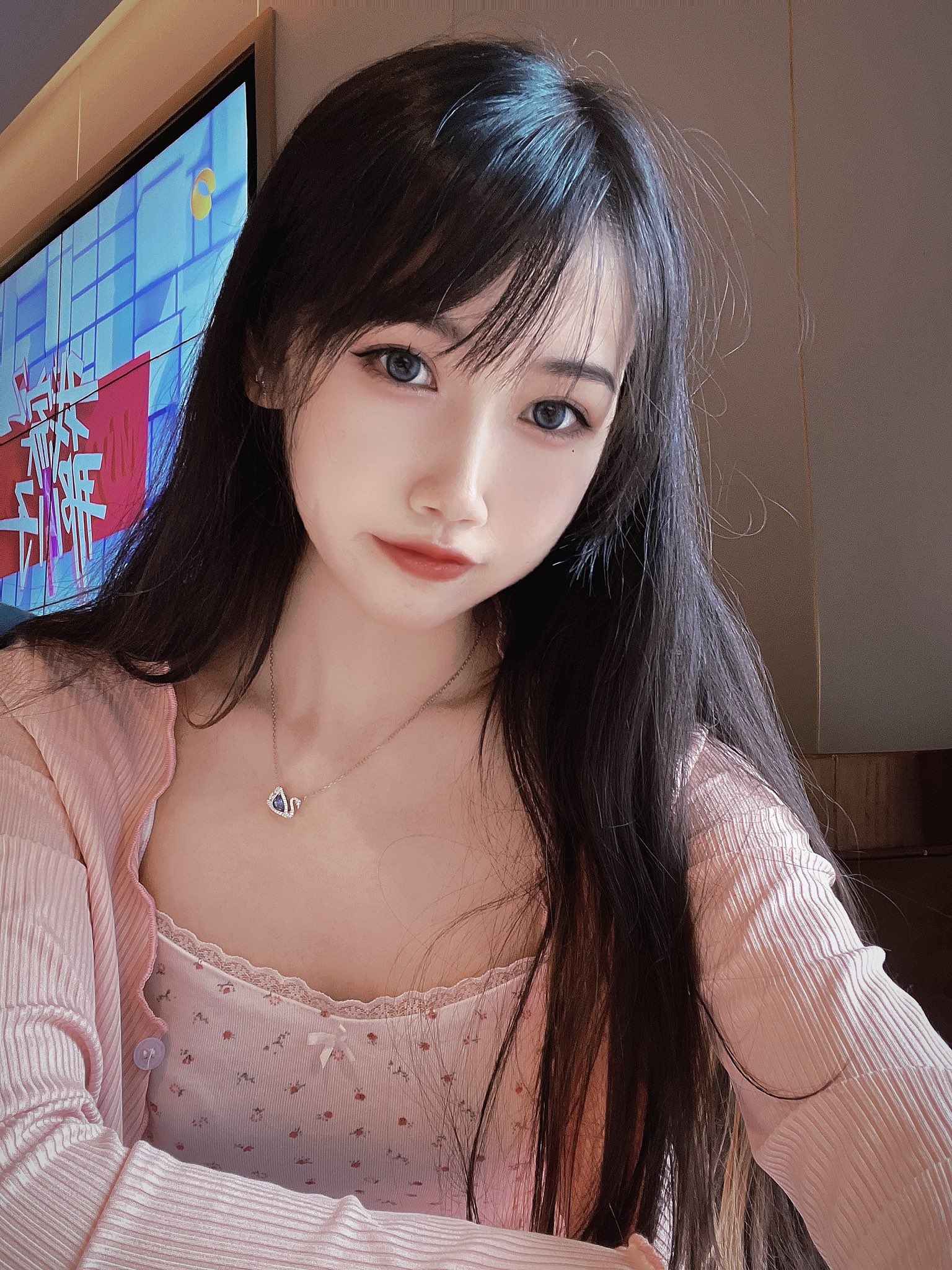 女仆來我家做飯了