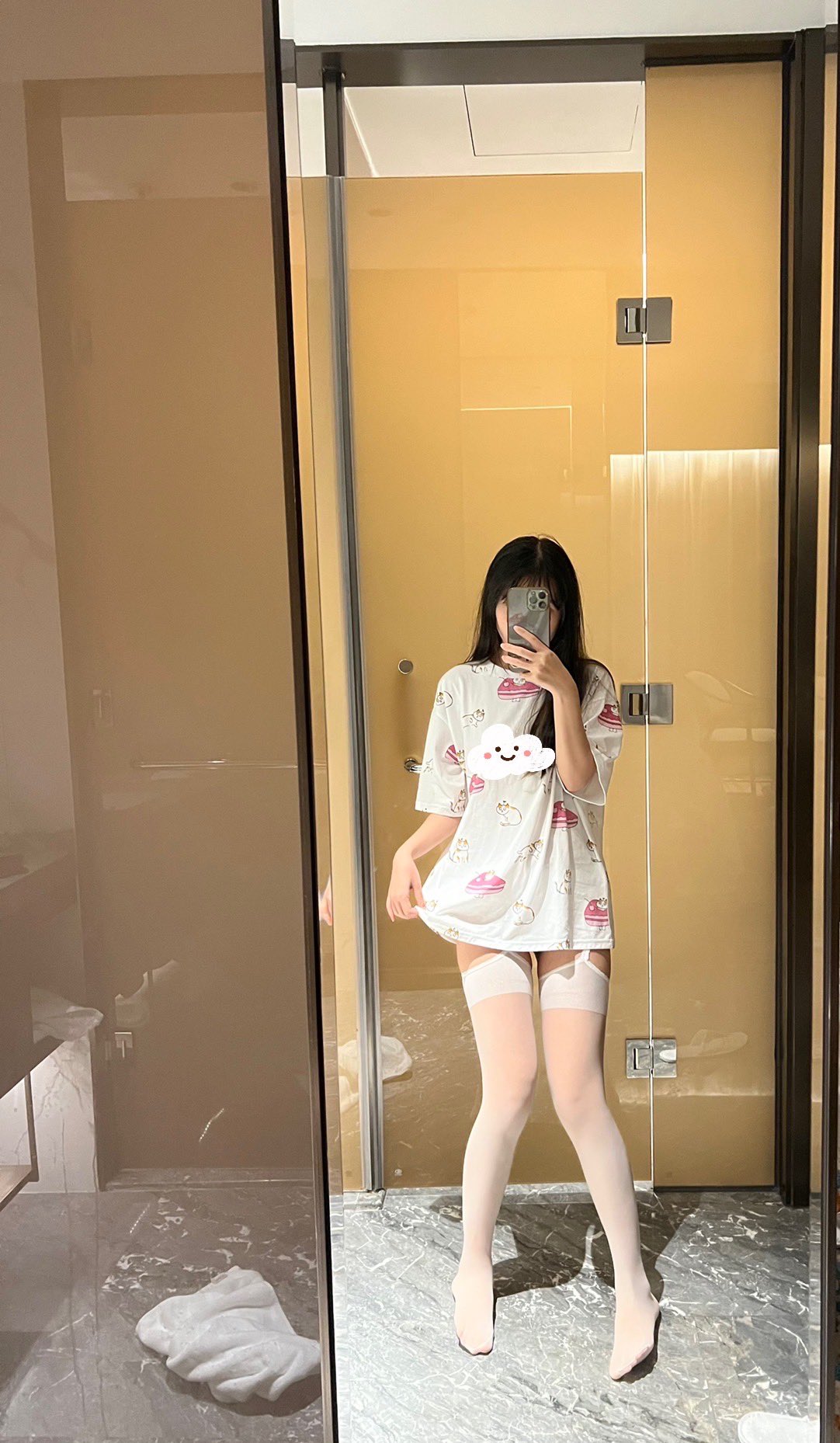 女仆來我家做飯了