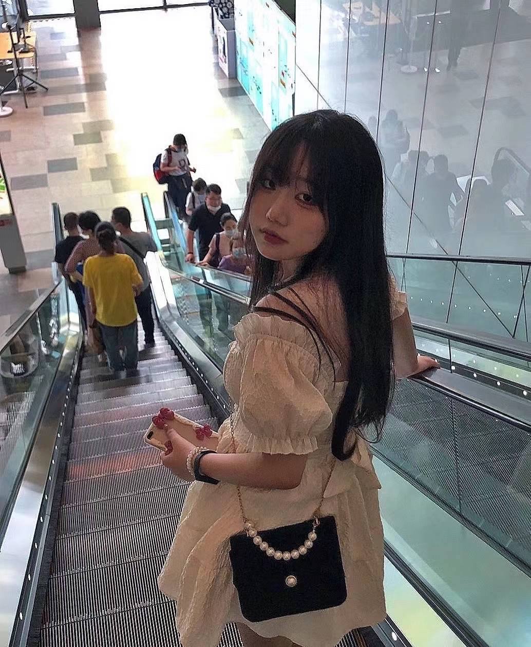 [精選合集][反差大學妹子][加分]青春本來就是一道靚麗的風景線