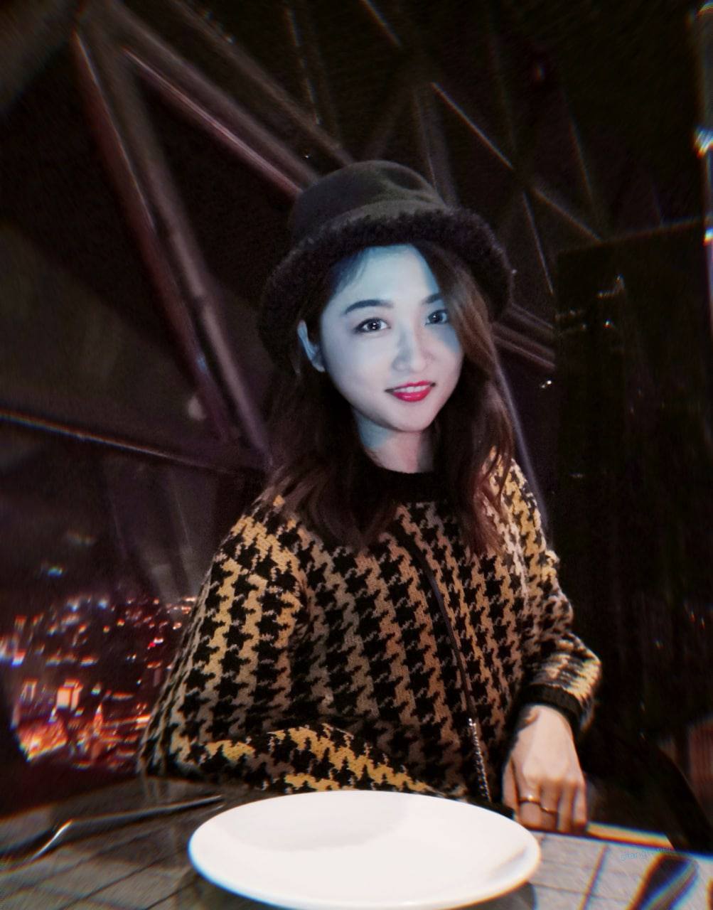 [少婦r人妻合集]來欣賞下大地出產的騷妻熟女