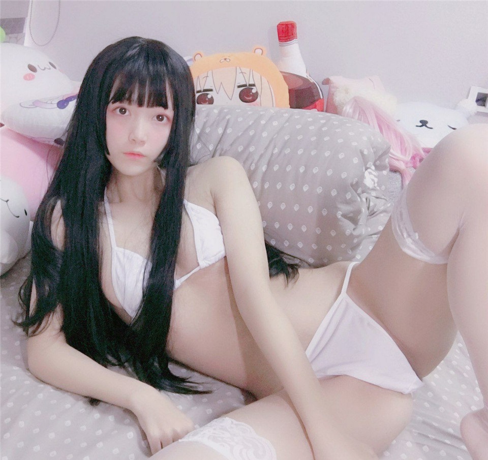 隔壁的騷婦總是對我搔首弄姿