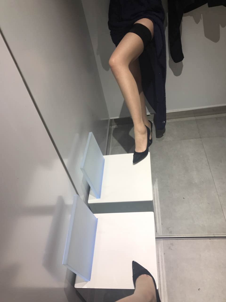 美腿圖片欣賞2022122601