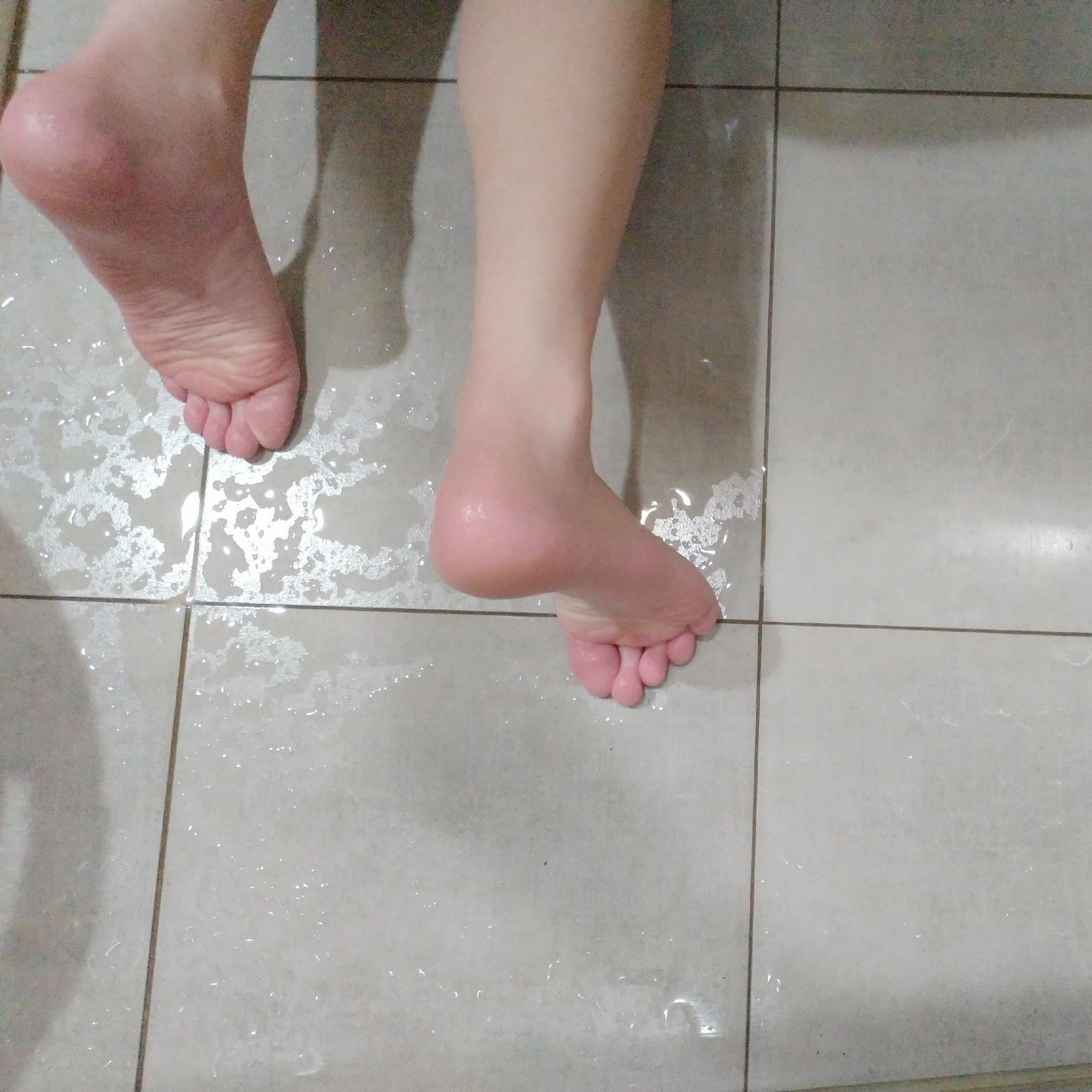 腿 腳 （量大管飽）