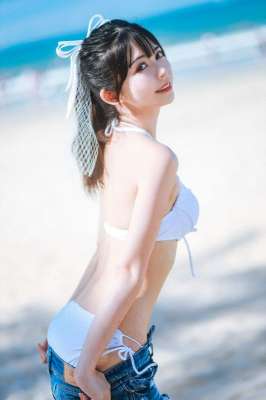 鰻魚霏兒海邊