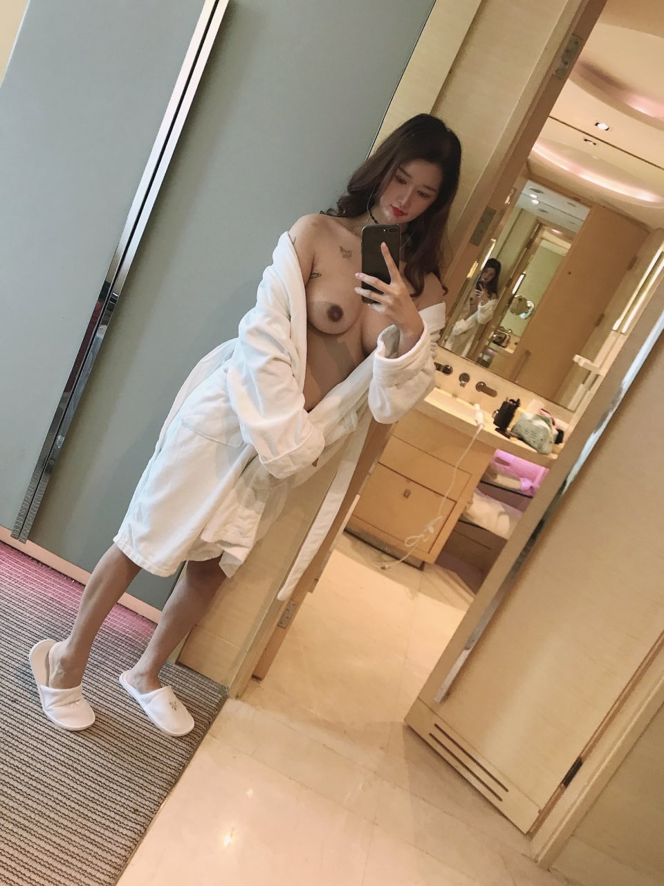 哥們切記：人間自有真情在，60分鐘800塊