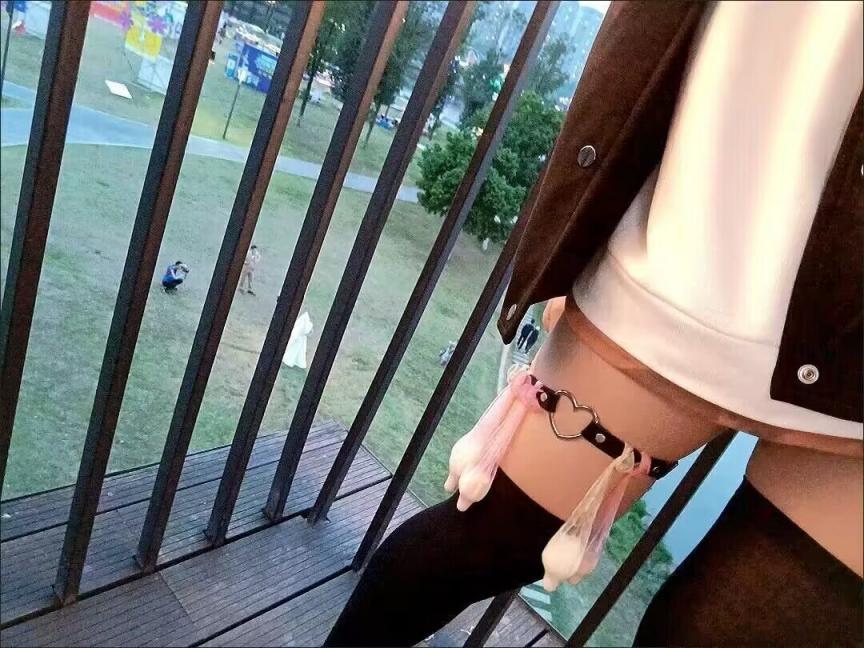 小時候的夢想就是養只小狗，長大后終于實現了。