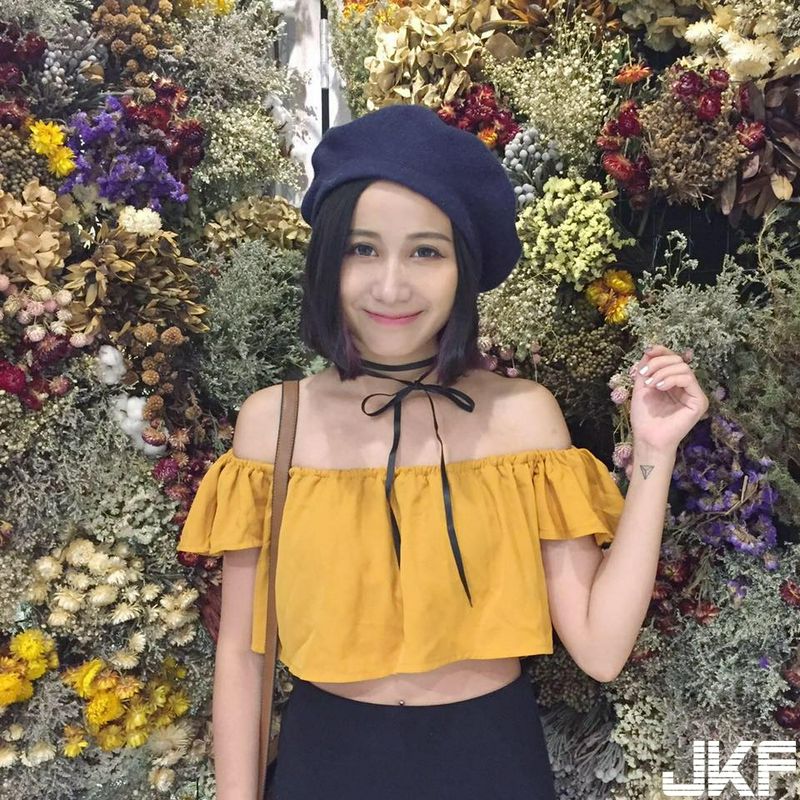 短發(fā)正妹ZooeyHuang這身材太不科學(xué)了