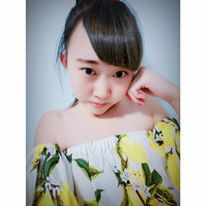 萌萌的小只馬正妹好想抱緊她