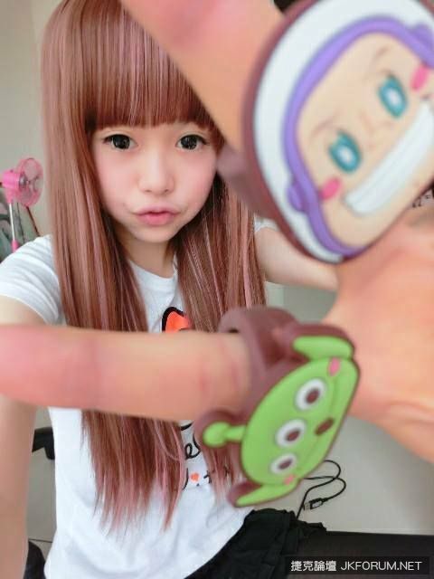網路正妹蔡苡柔小萌