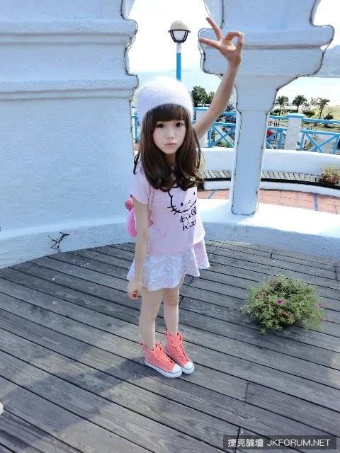 網路正妹蔡苡柔小萌