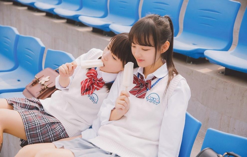 清純甜美學生妹清新迷人姐妹花清新粉嫩陽光俏皮唯美時尚寫真
