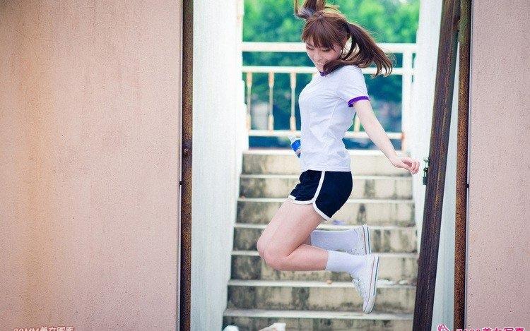 愛情操場上的親純妹妹寫真