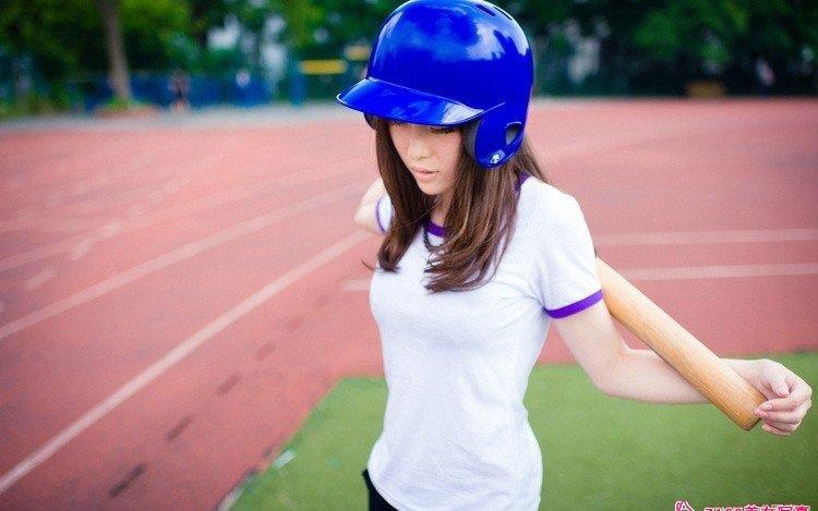 愛情操場上的親純妹妹寫真