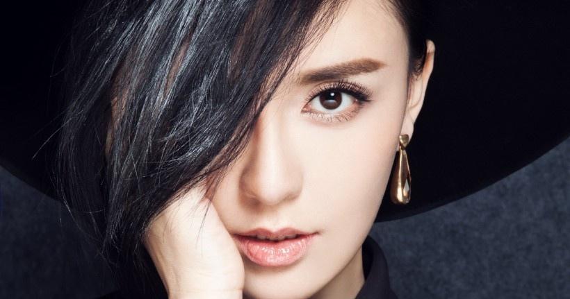 美女演員呂佳容寫真