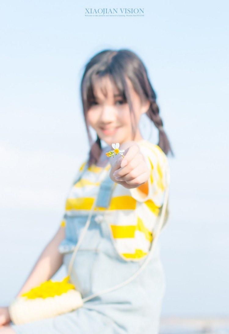清純天然美女戶外一日游隨拍寫真圖片