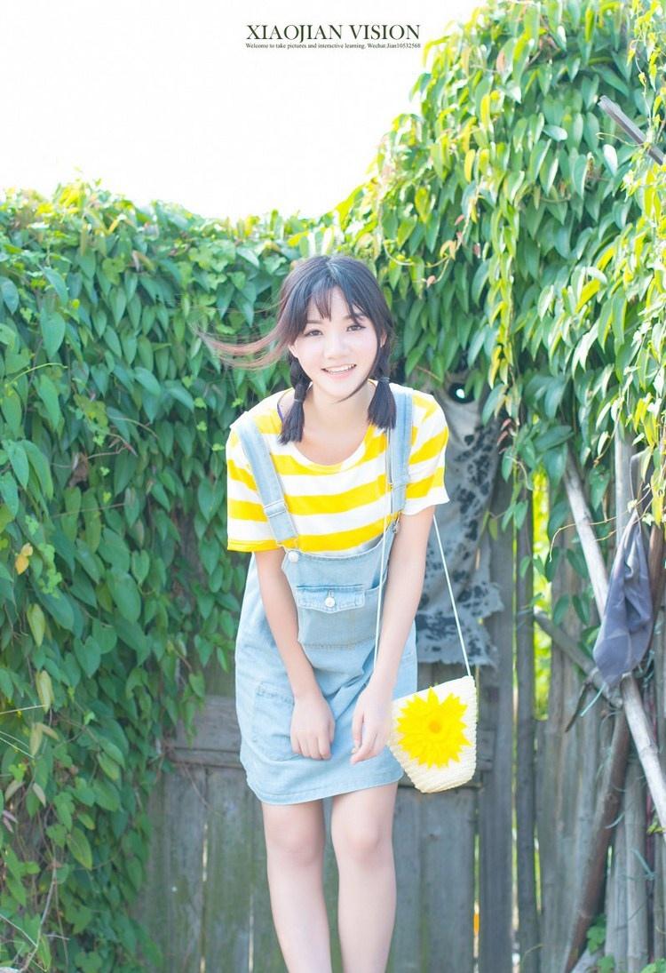 清純天然美女戶外一日游隨拍寫真圖片