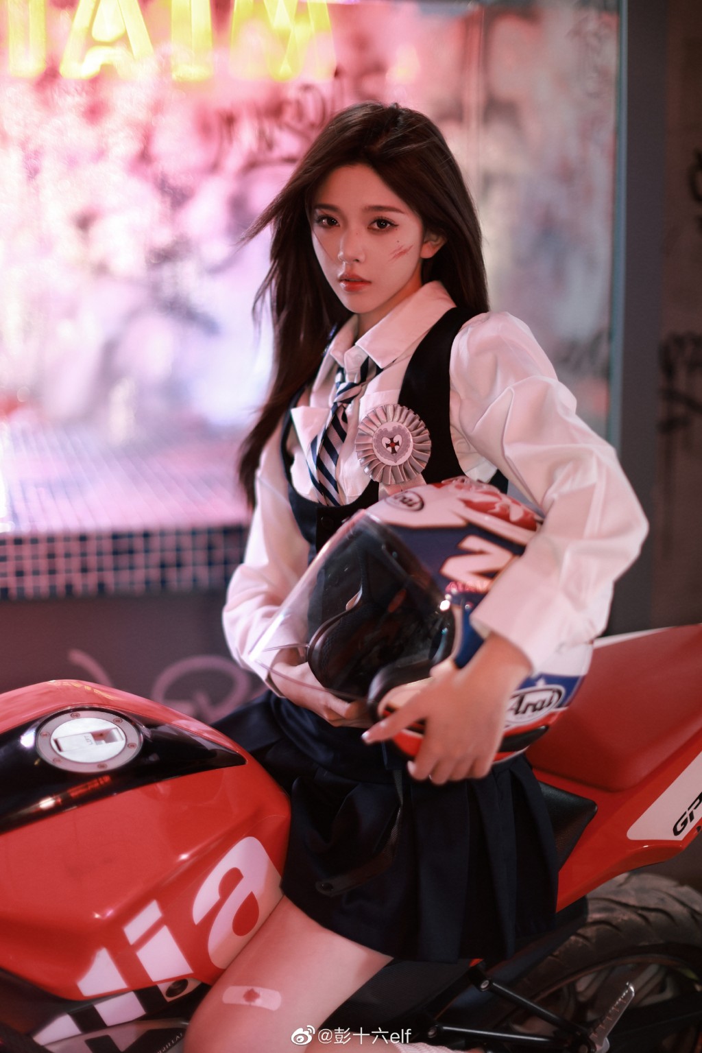 彭十六酷帥機車制服寫真圖片