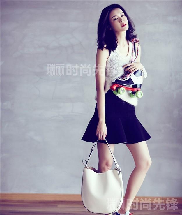 美女李艾潮范兒依舊 復古時尚大片寫真