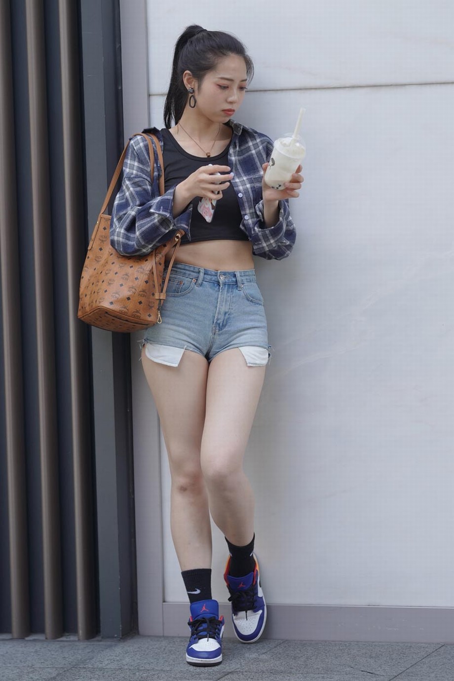 若隱若現駱駝趾