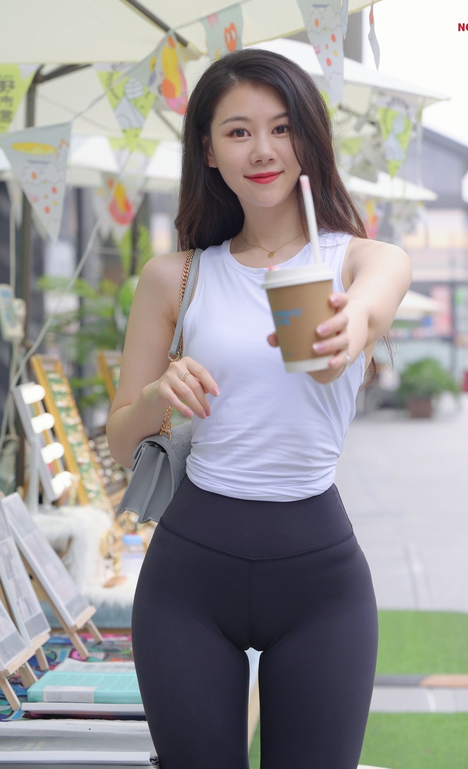 若隱若現駱駝趾