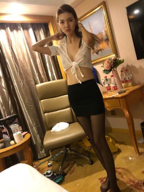 一組風燒小姐姐