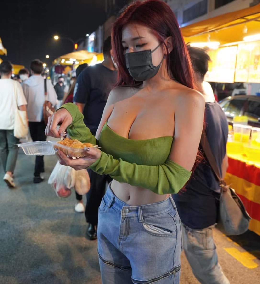 玉乳雙峰之美