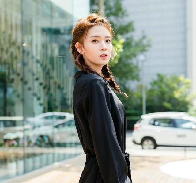 無心法師小丁貓陳瑤小辮子清新陽光下少女氣息寫真