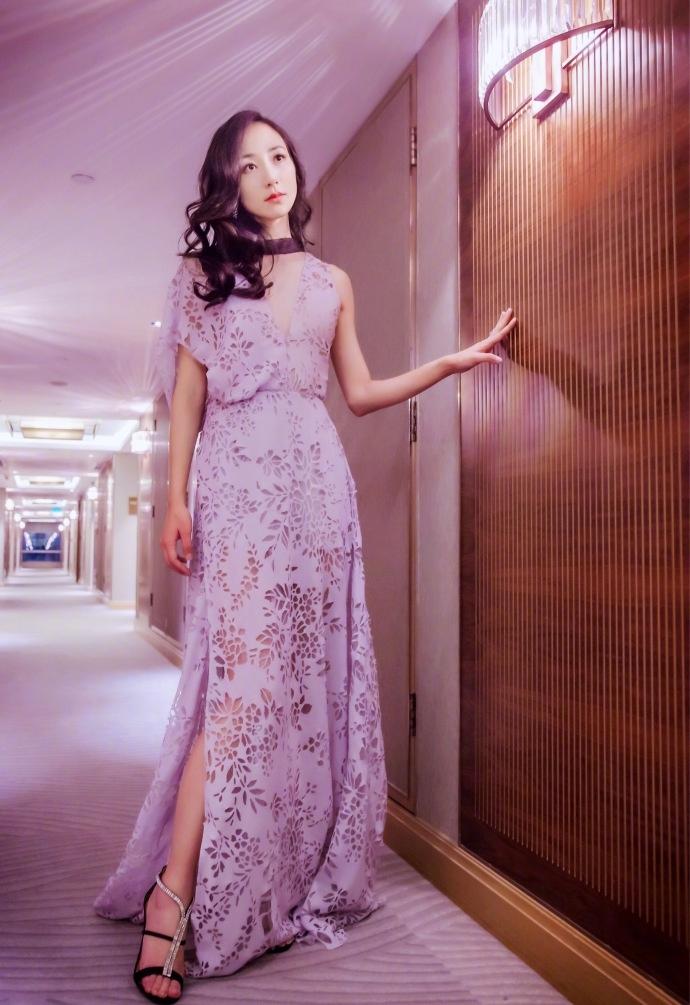 韓雪長裙曳地婀娜多姿美出新高度