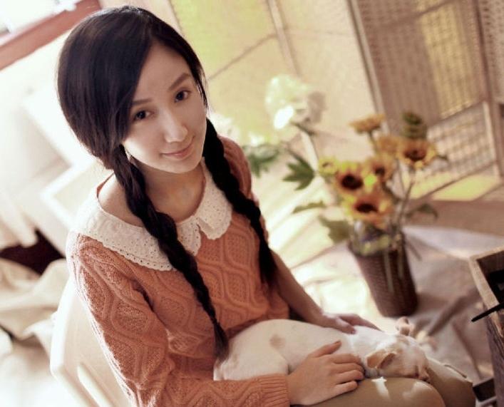 清純美女婁藝瀟清純寫真大片