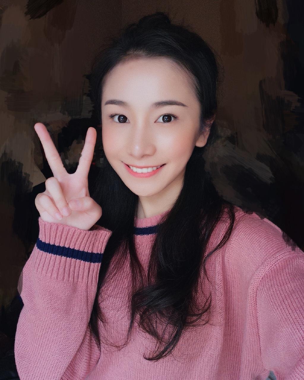 姜梓新可愛生活照圖片