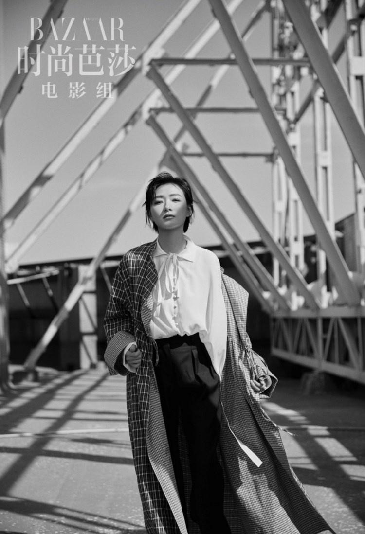 實力女演員萬茜明艷紅唇干練西裝率性短發多面風格圖片
