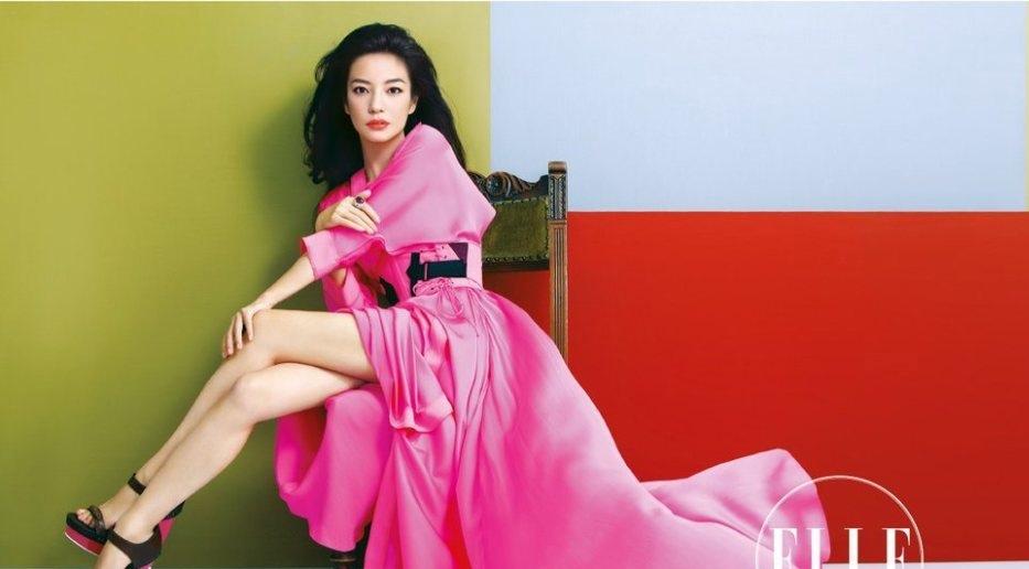 女神趙薇《ELLE》大片嬌艷動人展御姐氣質