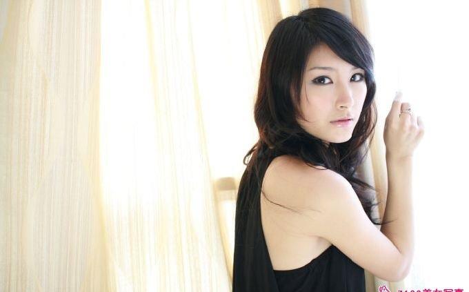 畢業季清澈無暇女寫真