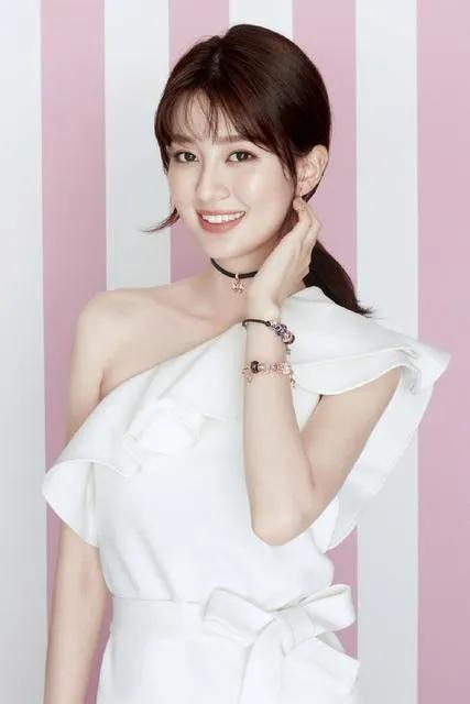 清純靚麗的美女明星