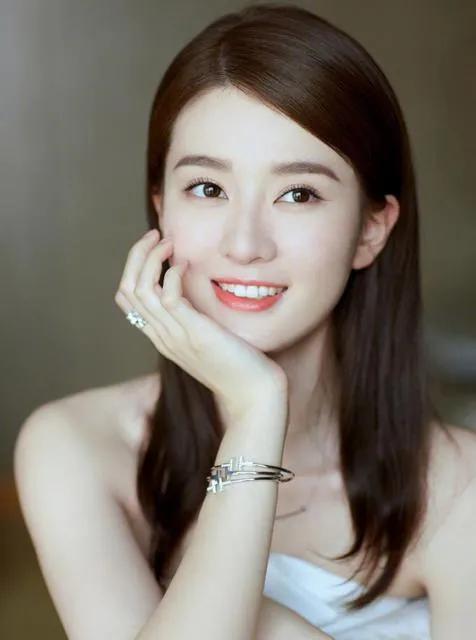 清純靚麗的美女明星