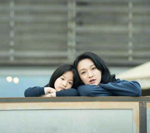 《不完美的她》：7歲小女孩受盡虐待，只想說：媽媽我依舊愛你