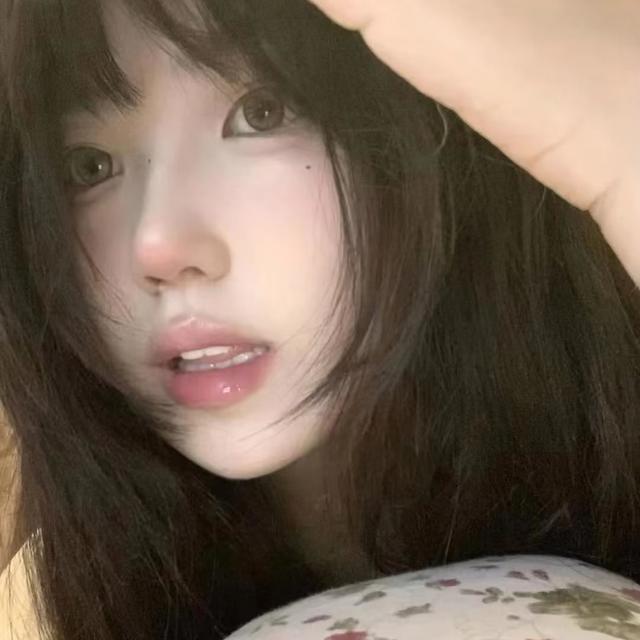 2022最新可愛憂郁風,微信QQ女生頭像,艾特閨蜜換上